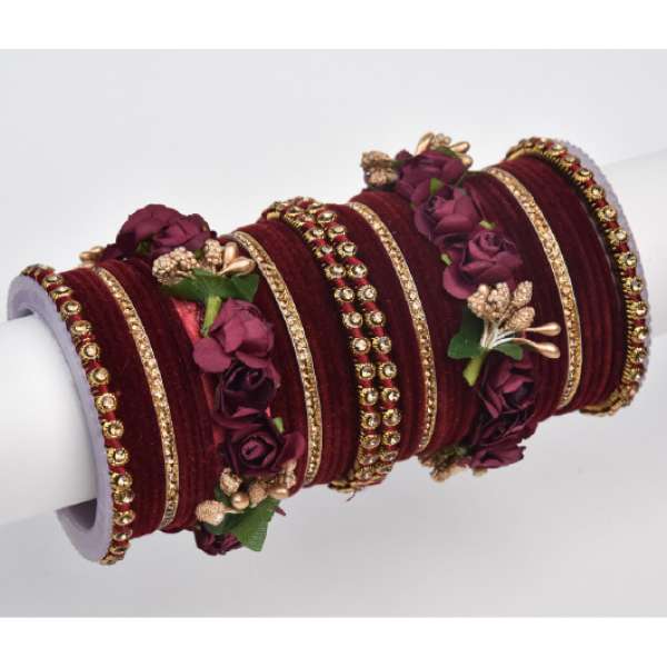 Fascinating Maroon Bangle For Women