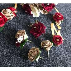 Stunning Flower Buttonholes for wedding suits 