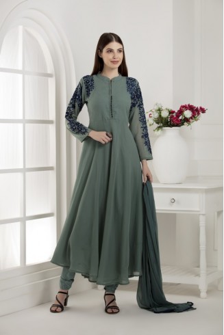 Green Long Skater Style Readymade Dress Suit