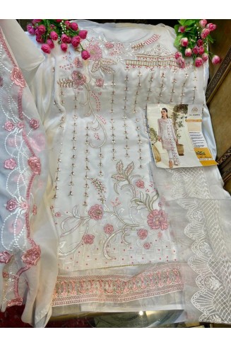 White Embroidered Salwar Kameez Fancy Pakistani Suit