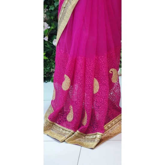 MAGENTA NET EMBROIDERED ETHNIC SAREE