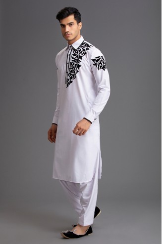 WHITE COMFORTABLE AND STYLISH PAKISTANI EID KURTA SALWAR 