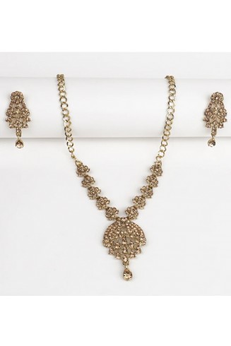 Elegant Gold Pakistani Bridal Jewellery Set
