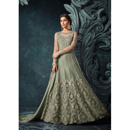 GREEN ASIAN & INDIAN WEDDING GOWN